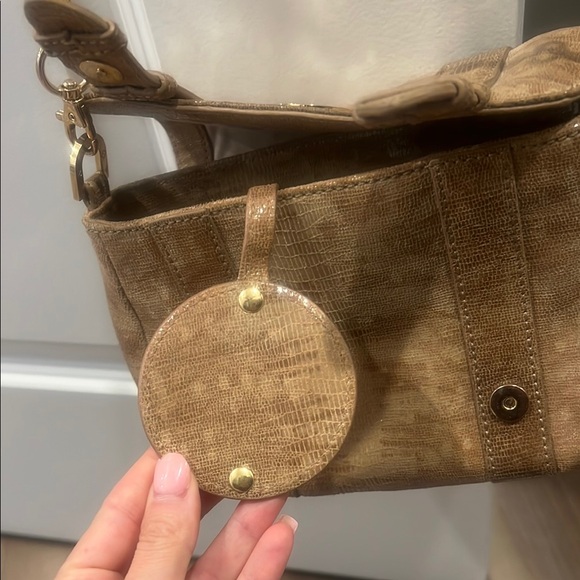 Tory Burch Tan Gold Leather Crossbody Bag / Clutch with gold chain - Picture 10 of 10